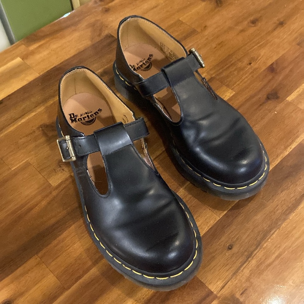 Size 9 Dr Martens Polley Mary Jane Shoes